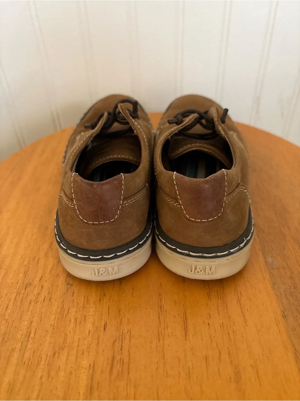 Johnston & Murphy Men's Brown Suede Boat-Style Lace-Up Shoes